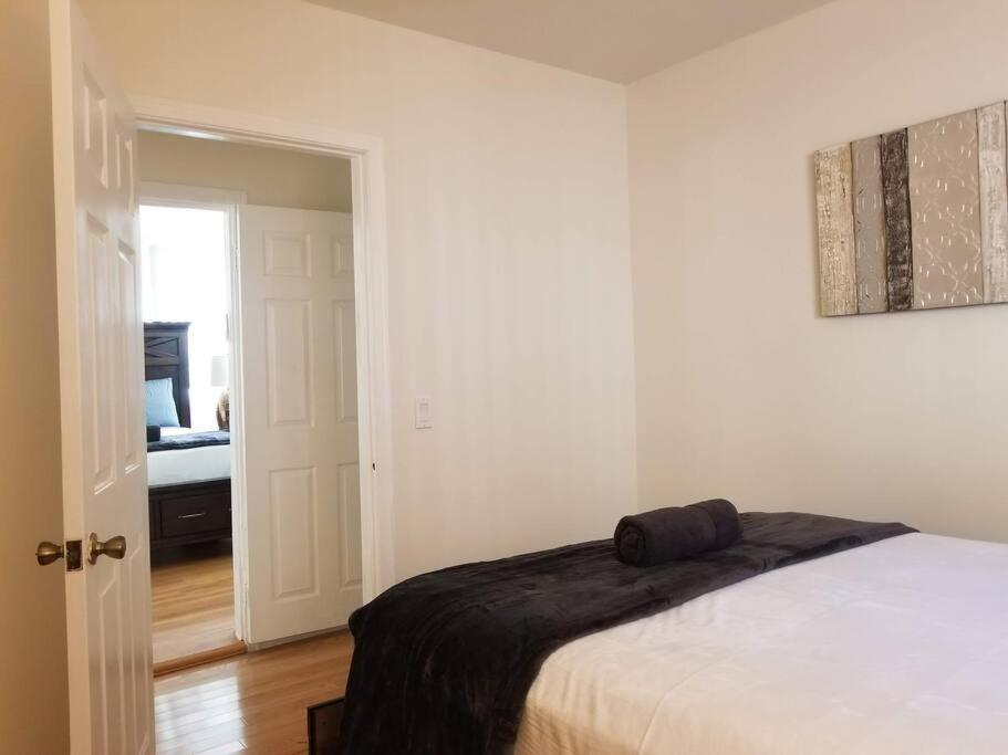 Ferienhaus Luxury And Spacious 5 Bedroom Private House By Melrose Wifi Tv Backyard Free Parking Close To The Grove Hollywood Walk Of Fame